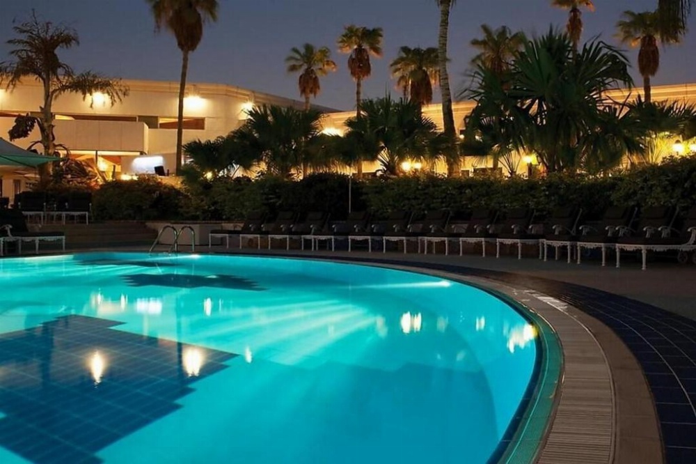 Le Meridien Dubai Hotel & Conference Centre